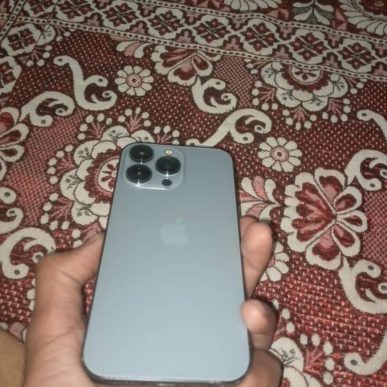 iphone 13 pro 0