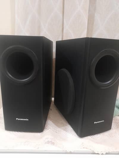 Panasonic subwoofer 2 pair with tuter