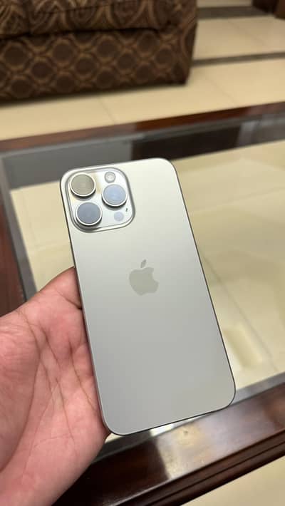 iPhone 15 pro max pta approved 10/10