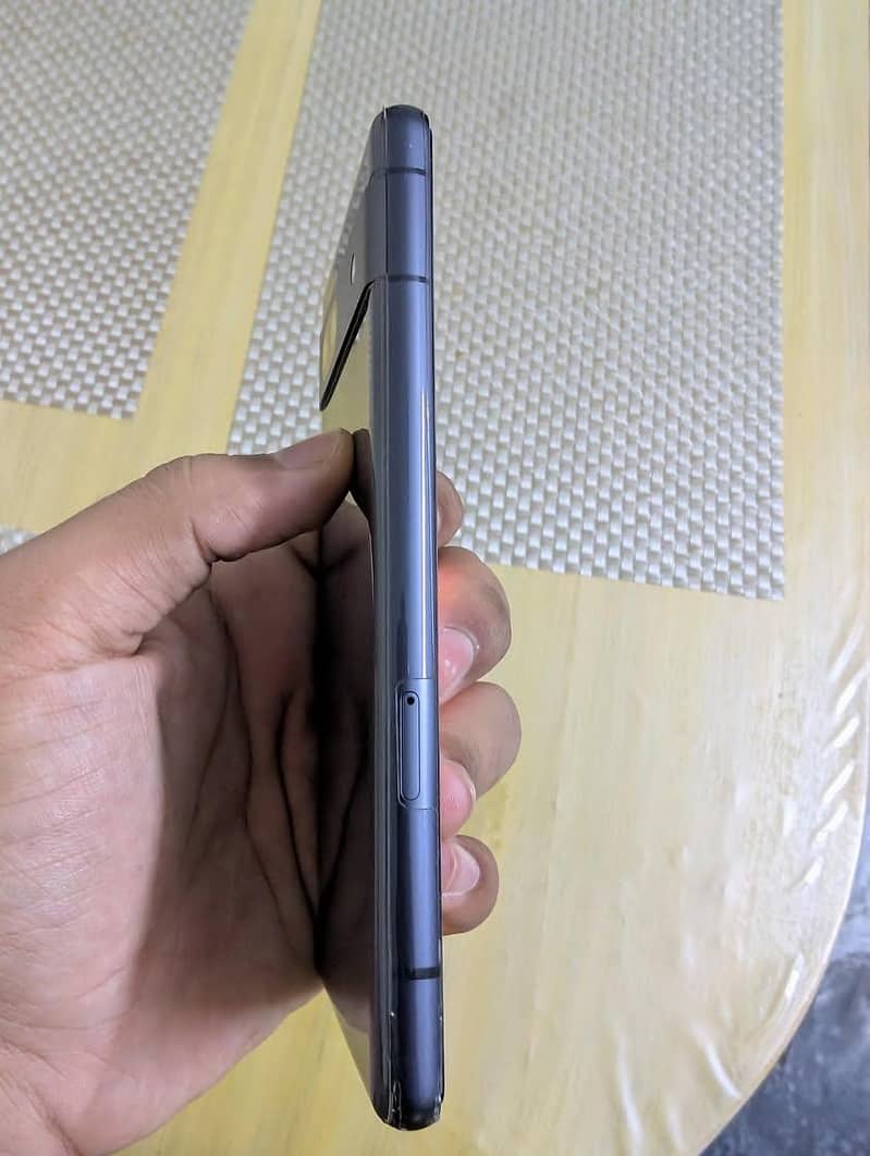 Google pixel 7a 9/10 condition 1