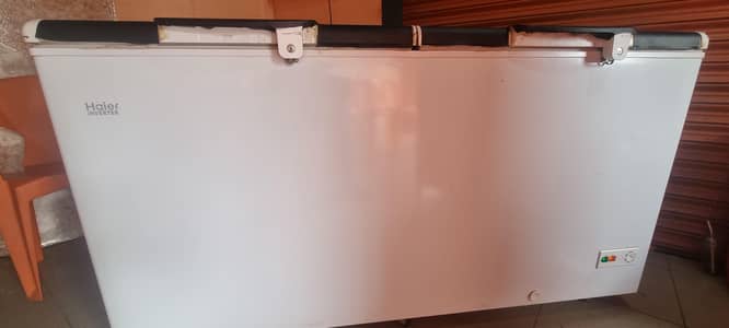 haier freezer  used like new 3 month used