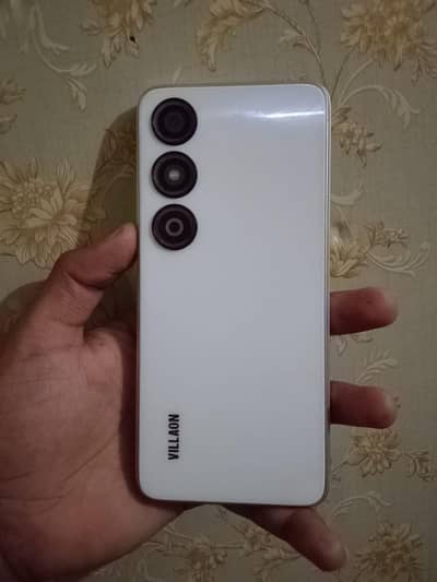 VILLON V30 4GB RAM 128GB MEMORY URGENT SALE
