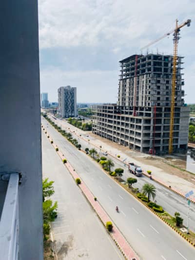 1 bed non furnished apartment available for rent in diamond mall and residency Gulberg green Islamabad