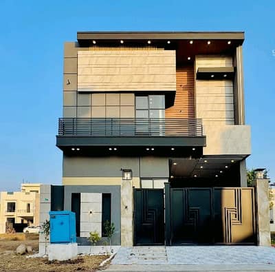 Spacious Prime Location House Is Available In Citi Housing Society For sale