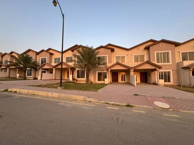 Bahria Homes 152 Sq Yard Villa For Sale Precinct-10B. 3 Bedrooms | Drawing, Dining, Closed Italian Kitchen & TV Lounge. Near Entrance | Near Murree Point | Huge Greenbelt | Close to Parks, Mosques & Shopping Gallery. Just 8 Min Drive from Main Gate.