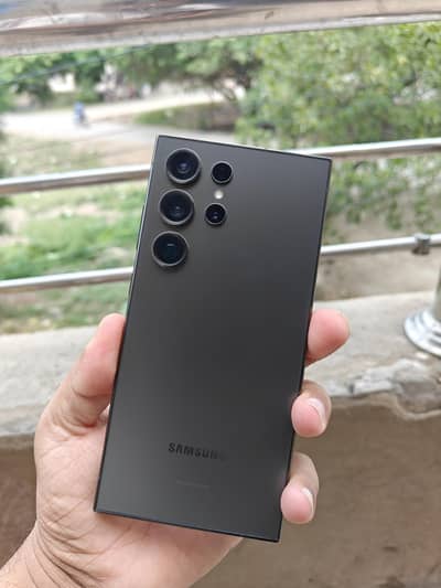 Samsung galaxy S24ultra pta approved 12gb 256gb water packed