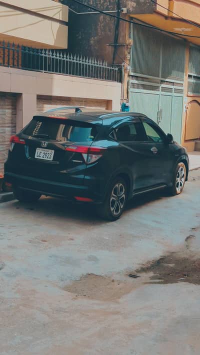 Honda vezel Z sensing