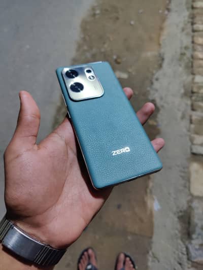Infinix zero 30