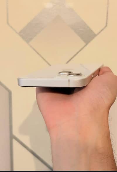 IPHONE 14 MINT CONDITION AVAILABLE