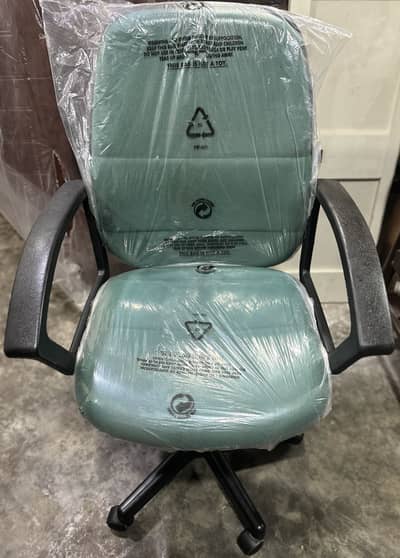 Used Revolving CHAIRS