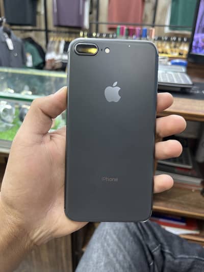 IPHONE 8+ used official Pta approved 10/9.5 condition black colour