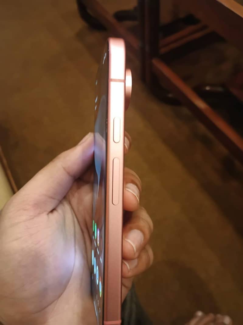 Google Pixel 9 12/128 1