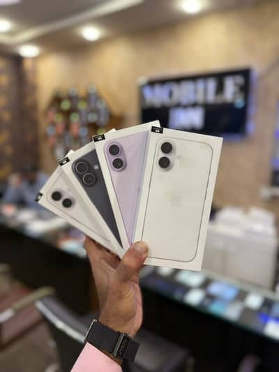 Box Pack Apple Iphone 17 256GB Dual E-SIM Factory Unlock System Activ