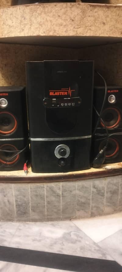 Bass Blaster Bluetooth speaker