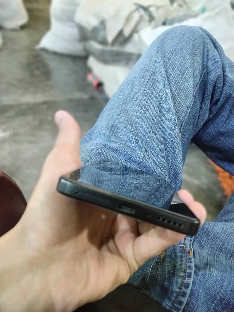Redmi note 13 4