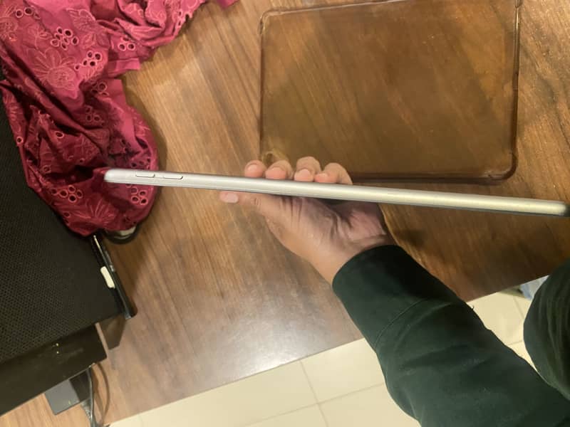 Ipad 6th generation 1