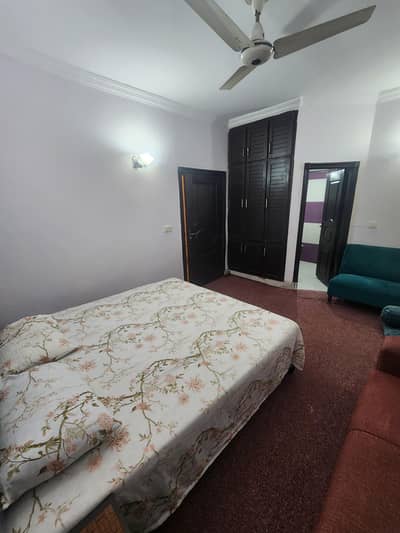 Furnish room available in E11/4 for male Only