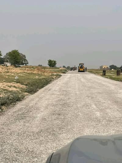 I-12/3 Top location corner plot pair b available ha