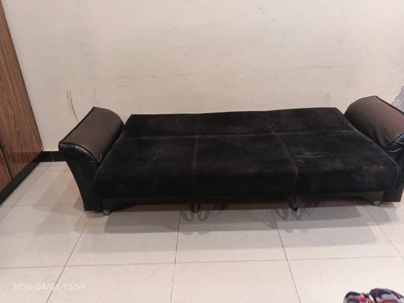 sofa comebed 0