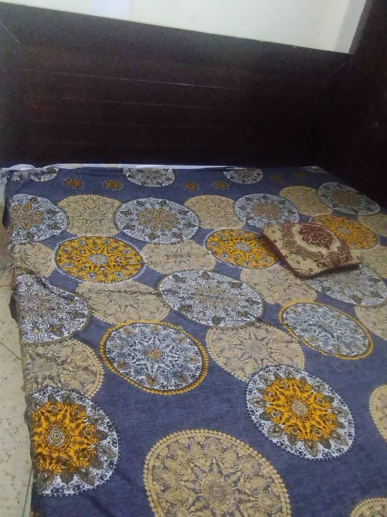 BED large size 1