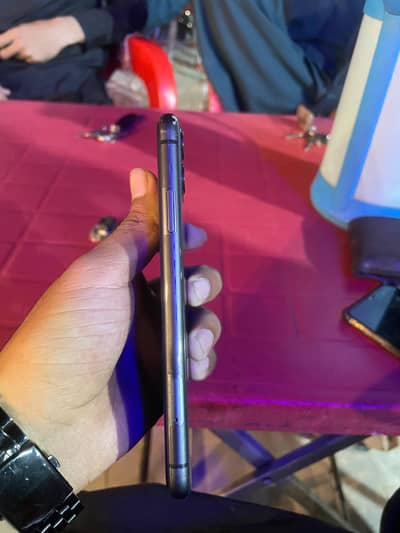 I phone 11 PTA APPROVED