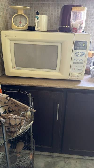 Microwave oven, micro, kitchen appliance, cooker
