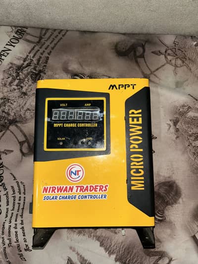 MPPT Solar charger. Condition same as new