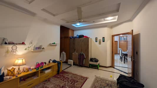 G-10 Full House Available For Rent