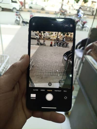 Iphone xsmax non pata jv 64gb battery halt 79 all okay 10 but 10