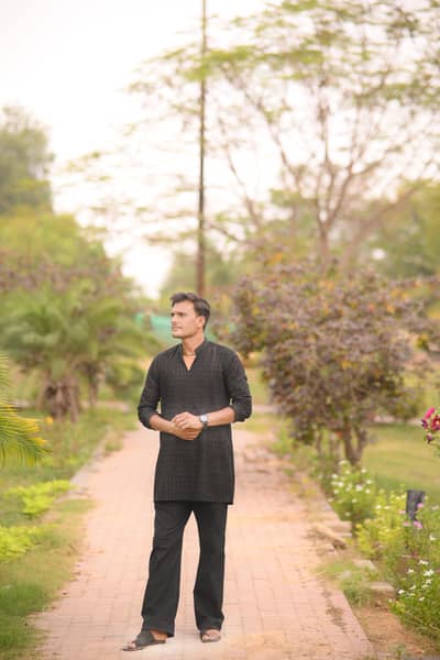 job less hun I need money