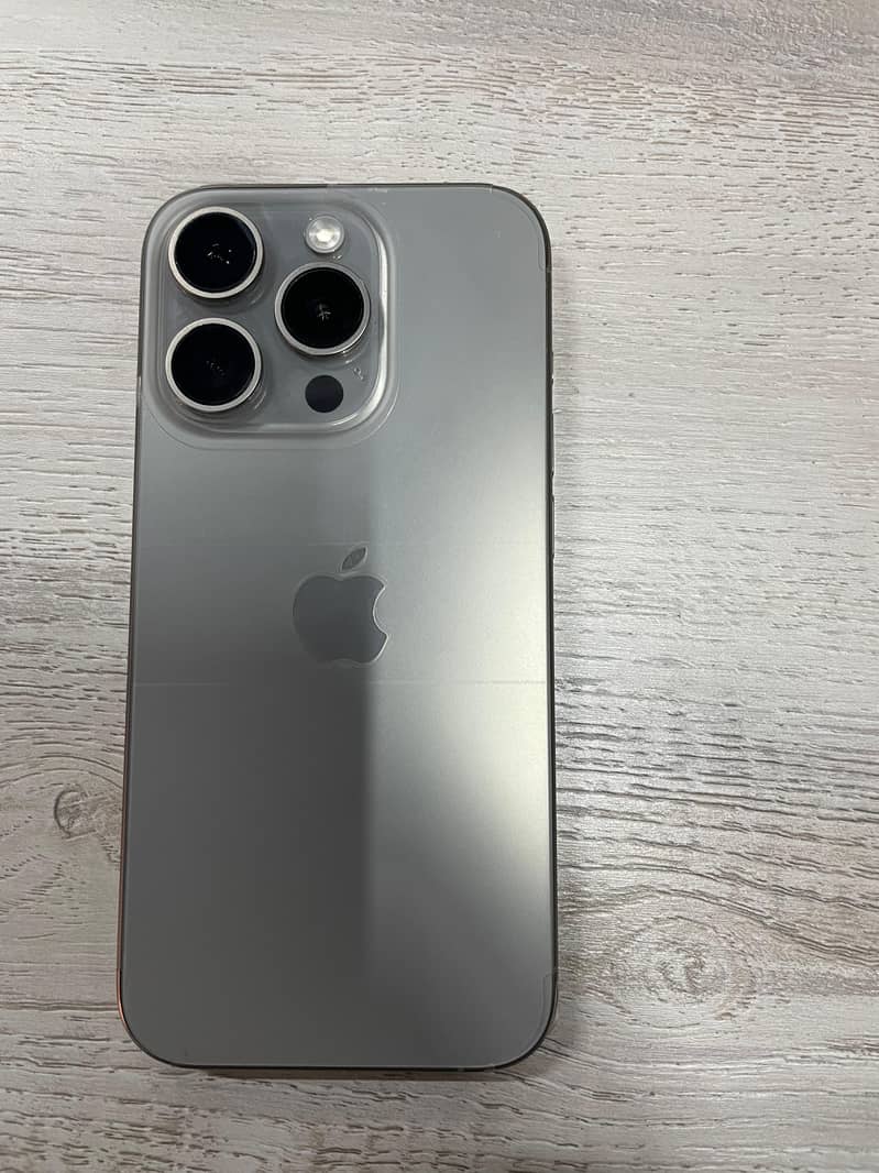 Iphone 15 pro 0