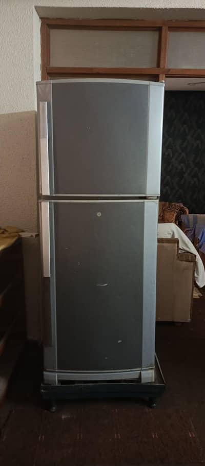 Used Refrigerator 13 cft.