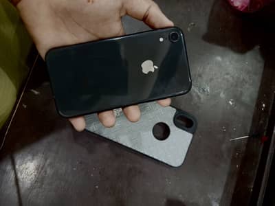 iPhone XR for sale (64 Gb) exchange possible