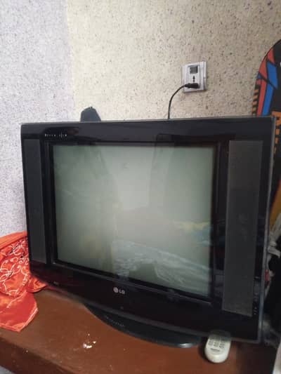 LG tv for sale