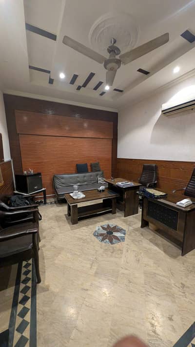 13 MARLA HOUSE FOR RENT COMMERCIAL PURPOSE MADINA TOWN NEAR SUSAN ROAD