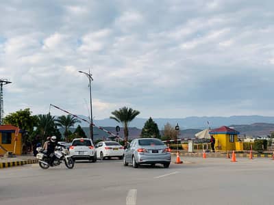 Sector A Prime Location Corner Plot For Sale In Bahria Enclave Islamabad