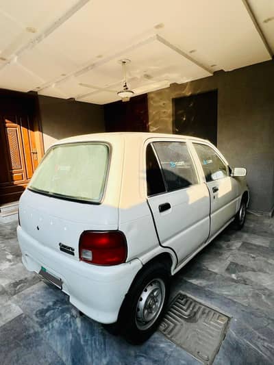 Daihatsu Coure 2004