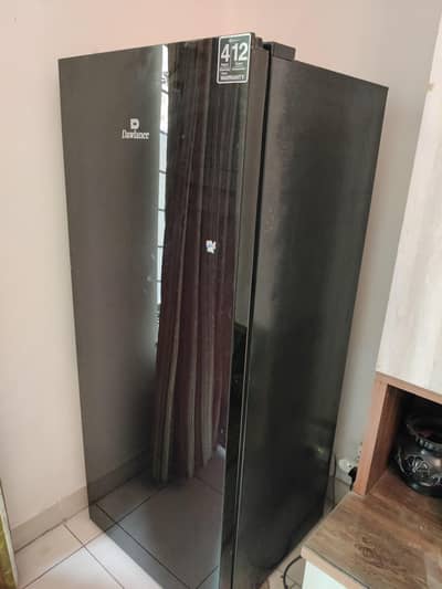 Dawlance vertical freezer