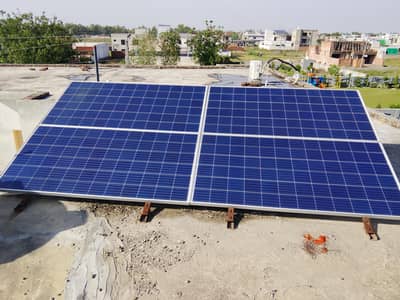 Solar panels for sale 3 year used