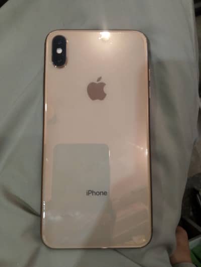 iphone xs max contact me on watsap 03273239736