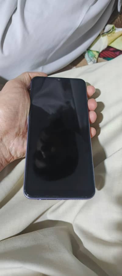 Vivo y17s