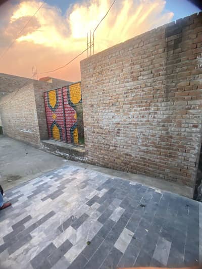 Dangbaba near police station