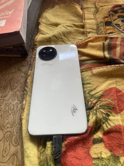 Itel S23  8/128 Gb  with box