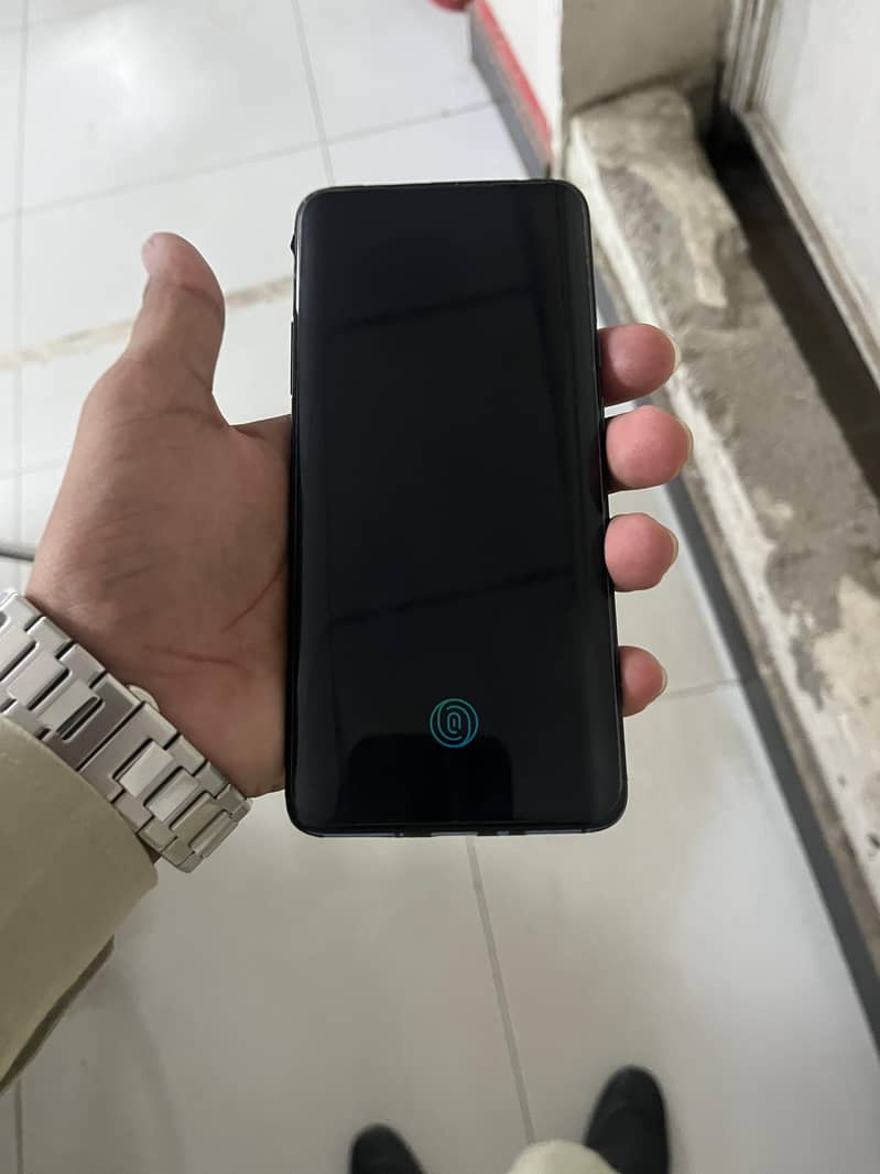 one plus 7pro 6