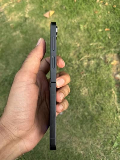 Samsung Z Flip7 FE PTA Approved