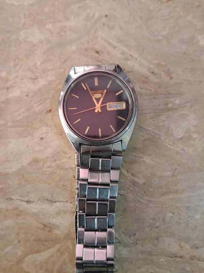 Seiko 5 Automatic 6309--8840 day /date vintage men's watch