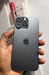 Apple iPhone 16 Pro