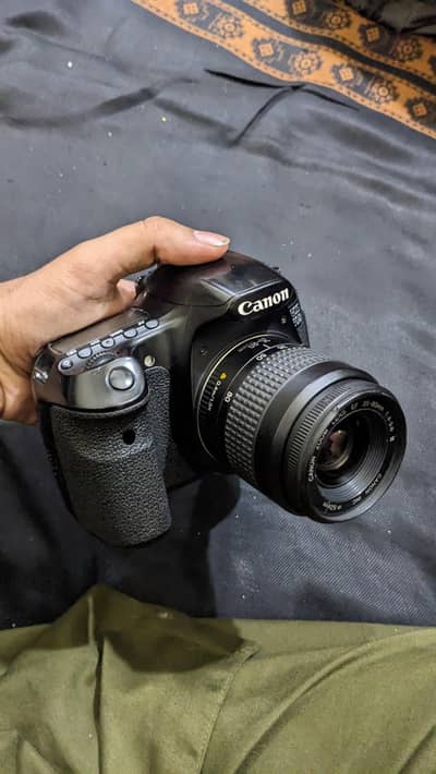 Canon 60D Best condition with 35,80 lens