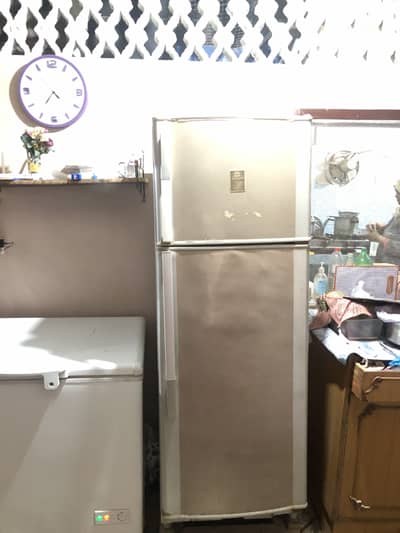 Dawlance fridge for sale