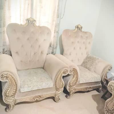 slightly used king crown sofa